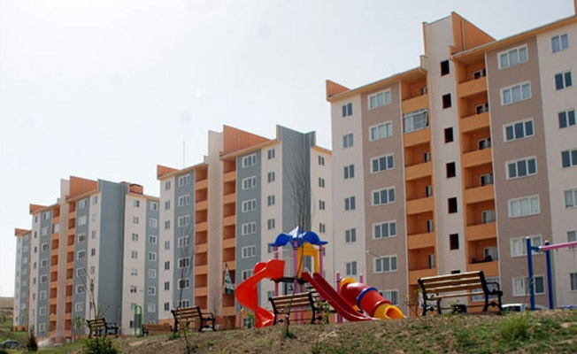 FUZULİ KASABASI 285 EV